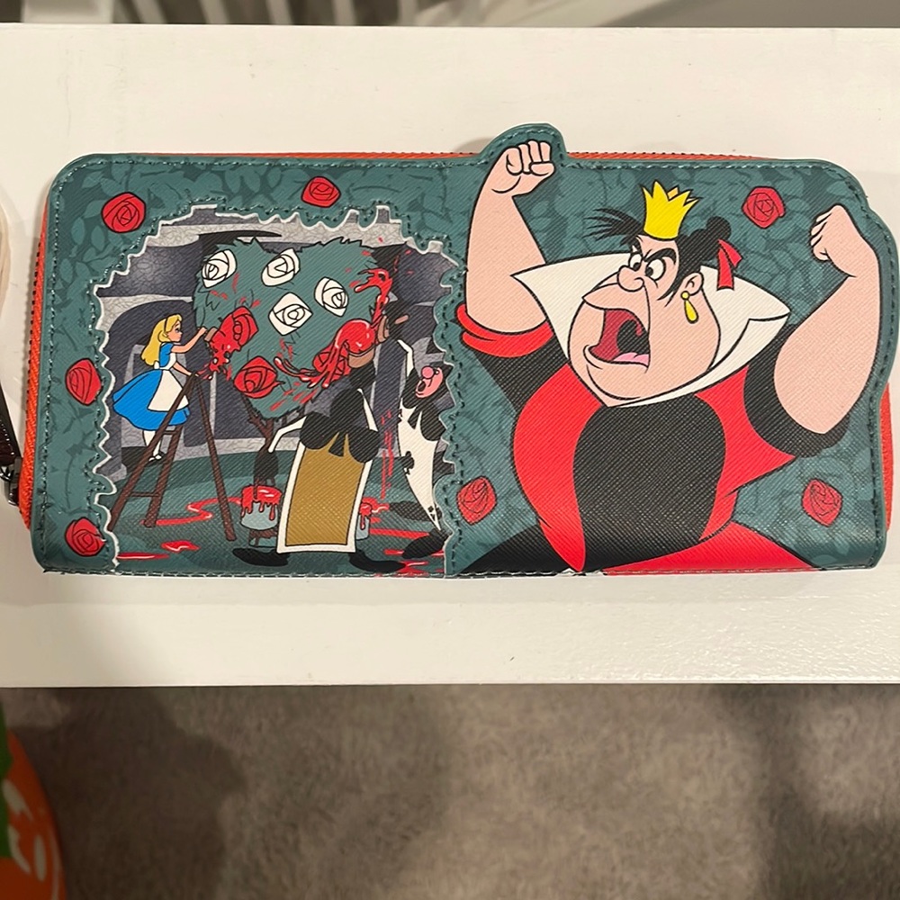 Loungefly Disney Queen of Hearts wallet